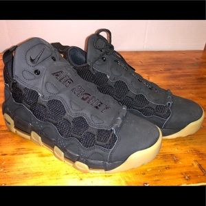Nike Mens Air Money Size 7.5